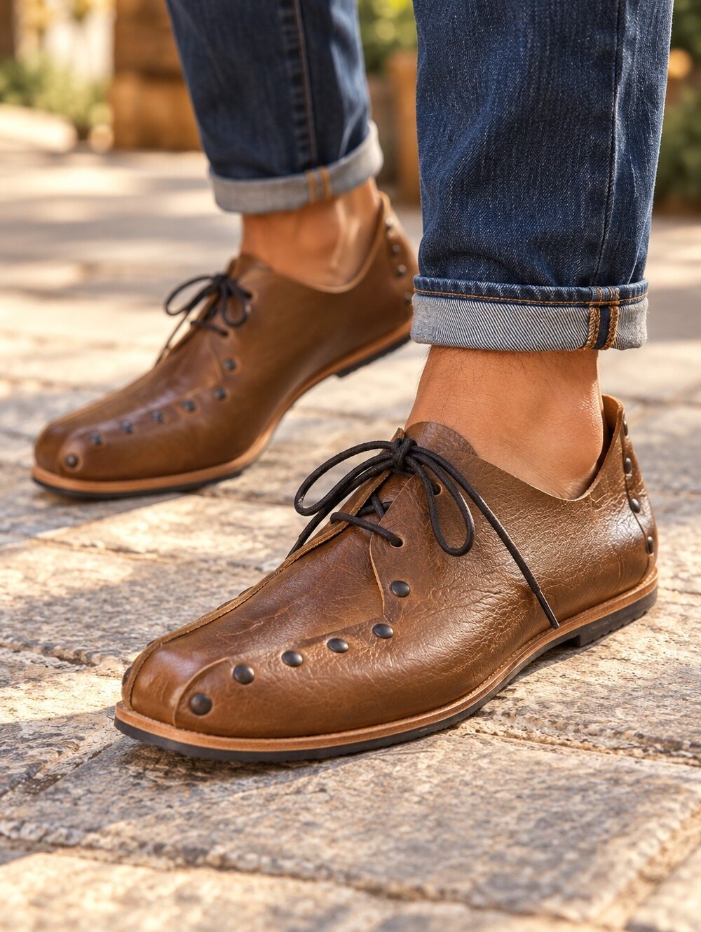 Cynwoq Men’s Brown Leather Lace-Up Shoes Studded Artisan Casual Oxfords Vintage